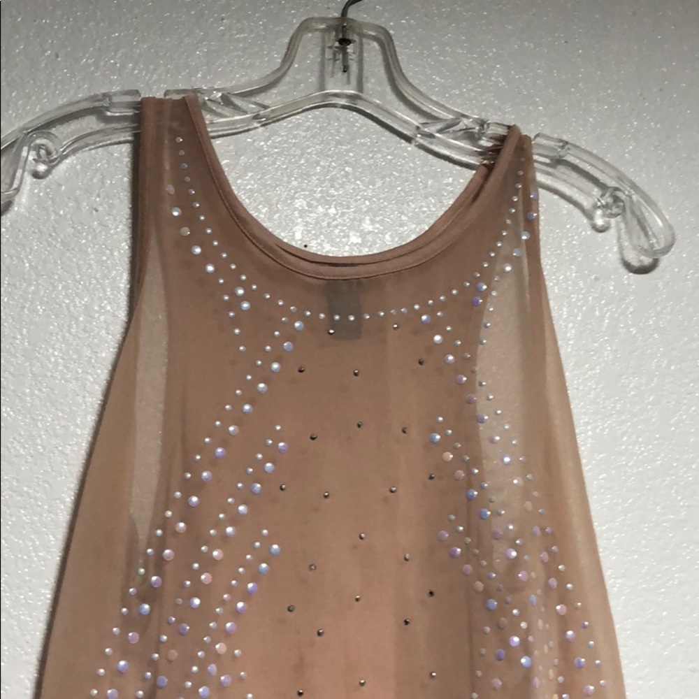 Top - Picture 3 of 3